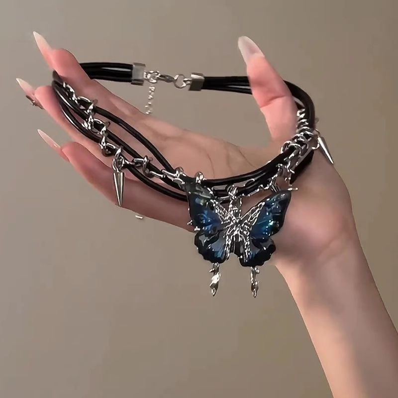 Punk Love Wrapped Rivet Metal Leather Collar