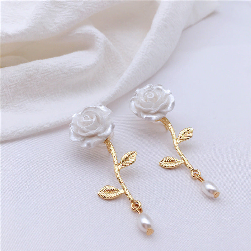 Women's Korean-style Flower Metal Alloy Earrings