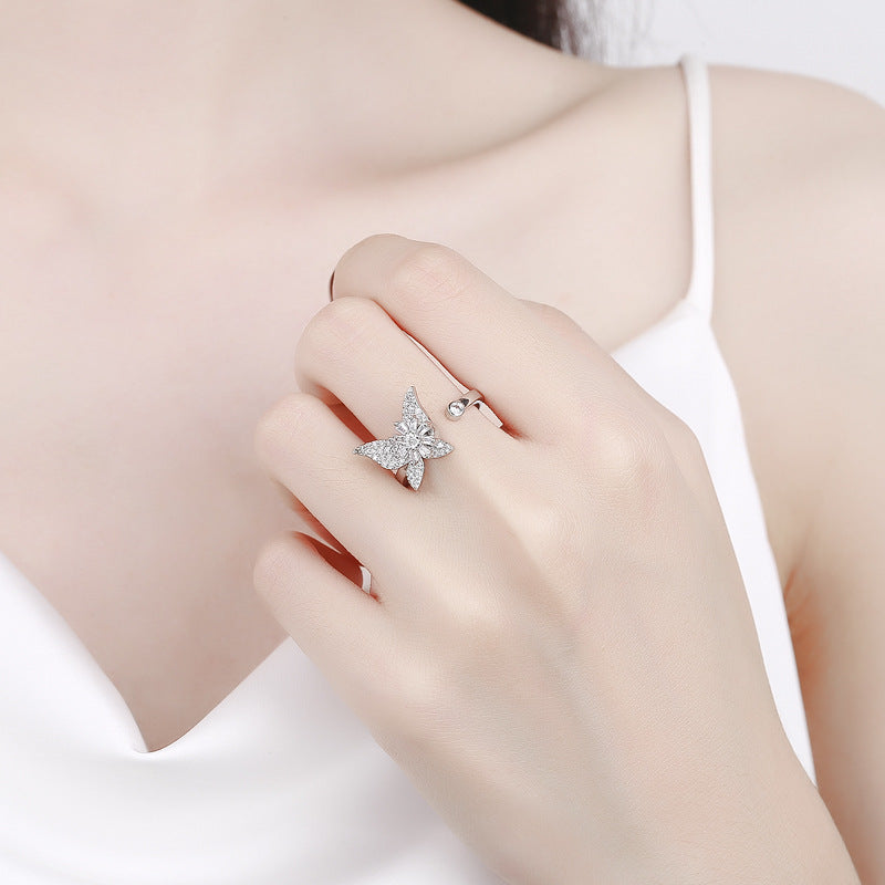 Fashion Luxury Golden Butterfly Zircon Spinning Ring Suit